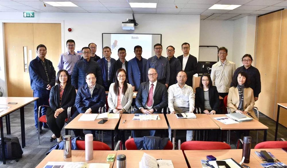 1569901692756263E9Kj.jpeg 640-2.jpeg