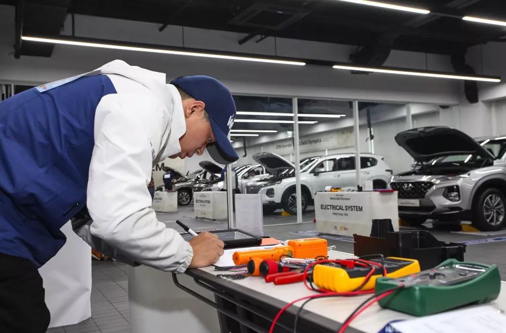 15717979659620930lqC.jpg 3.jpg